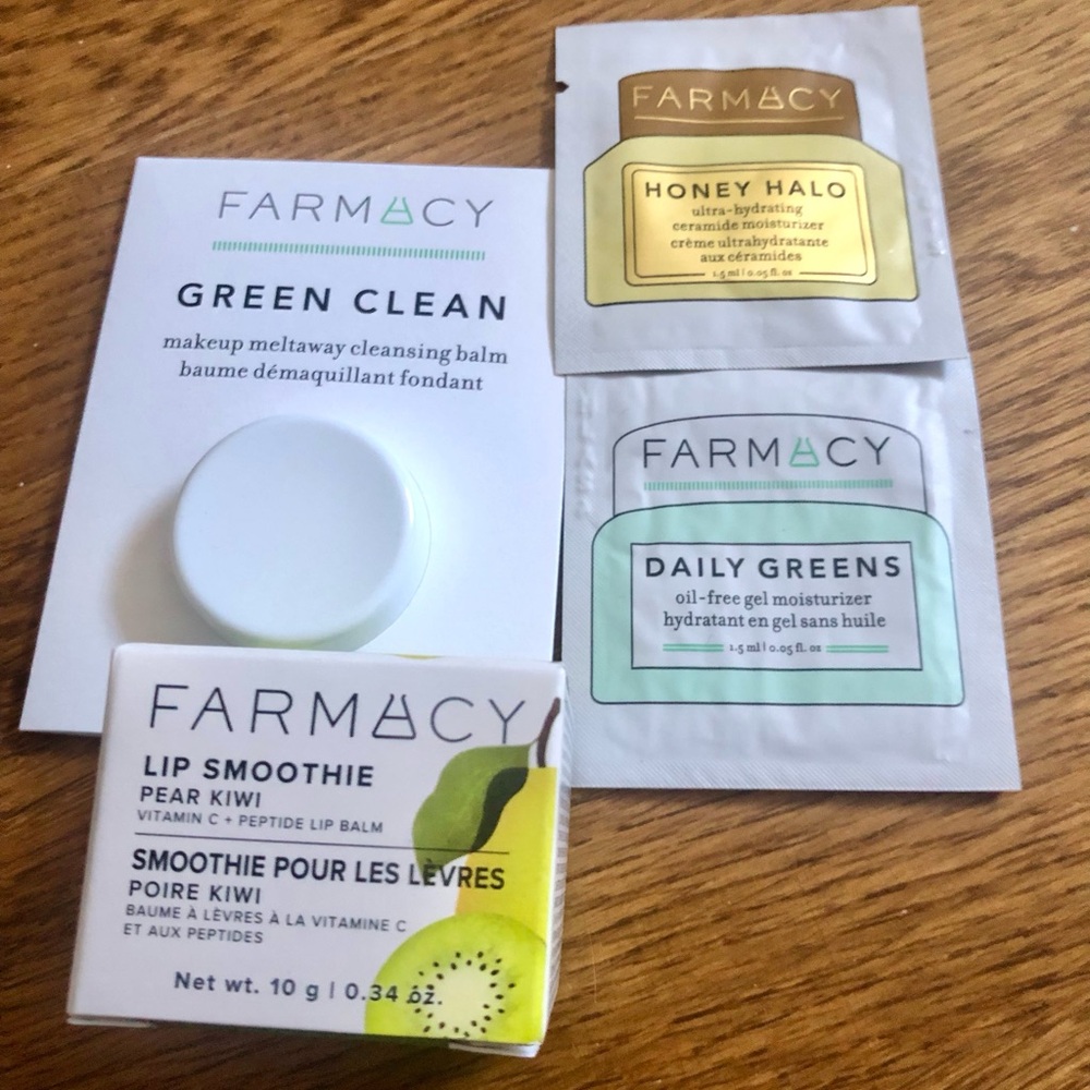 NEW (4) Farmacy Skincare Set